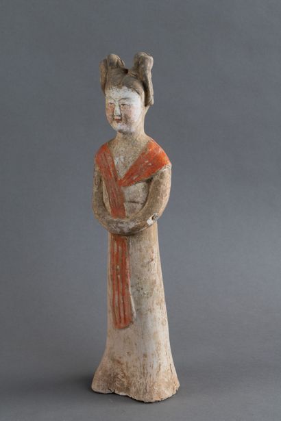 CHINE - STYLE TANG
Statuette de dame de cour...