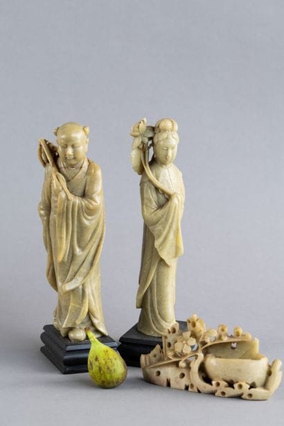 CHINE - XXe siècle
Couple d'immortels debout...