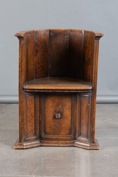 Wicker armchair with molded panels, “Sedille...