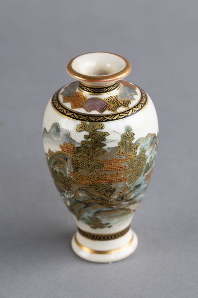 JAPON, Fours de Satsuma - Epoque MEIJI (1868...