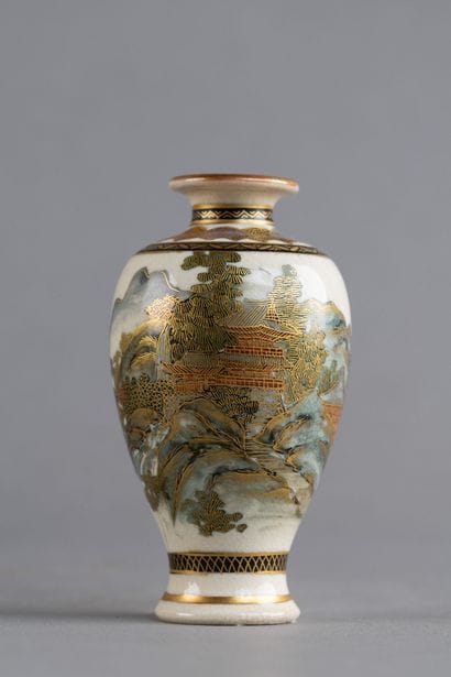 JAPON, Fours de Satsuma - Epoque MEIJI (1868...