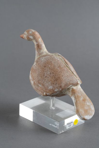 Statuette cygne en terre cuite bige. 
Art...