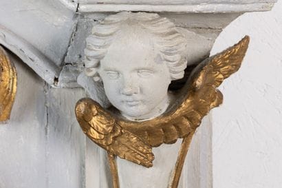 Curved trumeau made of lacquered and gilded...