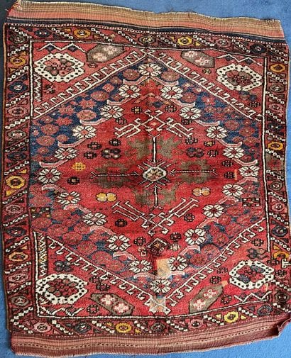Bergame carpet (warp, weft, and pile of wool),...