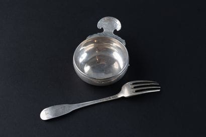 TASSE A VIN en argent (950). 
ROUEN, Mathieu-Pierre...