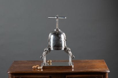 CAILAR BAYARD
Silver plated metal duck press...