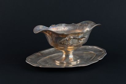 SILVER SAUCEBOWL AND TRAY (950).
PARIS, Auguste...