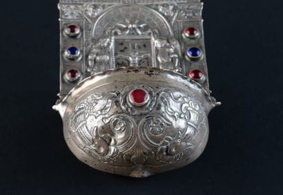 Silver (800) CESSOR. 
Foreign craftsmanship...