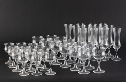 DAUM France
Verona Model
Crystal stemware...