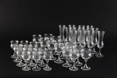 DAUM France
Verona Model
Crystal stemware...