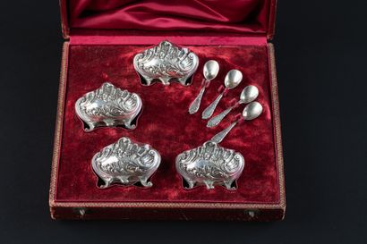 SET OF FOUR SALT SHAKERS AND FOUR SALT SPOONS...
