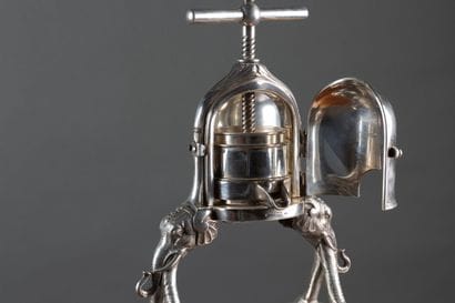 CAILAR BAYARD
Silver plated metal duck press...
