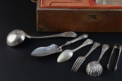Silver (950) cutlery set (92 pieces). 
PARIS,...