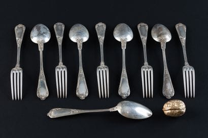 SET OF FIVE SILVER (950) DESSERT SPOONS....