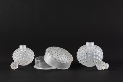 LALIQUE FRANCE
Modèle Cactus
Partie de nécessaire...