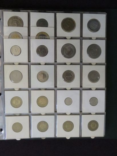 Algérie - Collection de 42 monnaies (2 pages)...