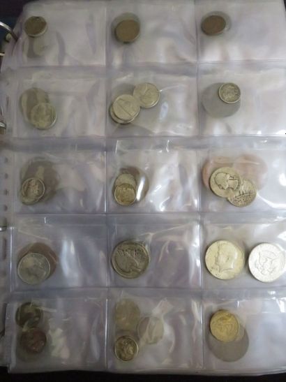 Collection de + 520 monnaies étrangères dans...