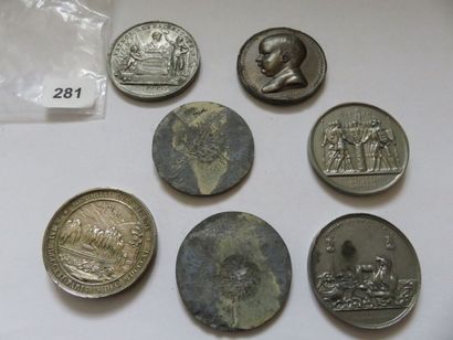 Lot de 7 médailles napoléoniennes en étain...