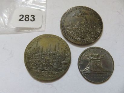 Lot de 3 jetons en laiton argenté,de l'empereur...