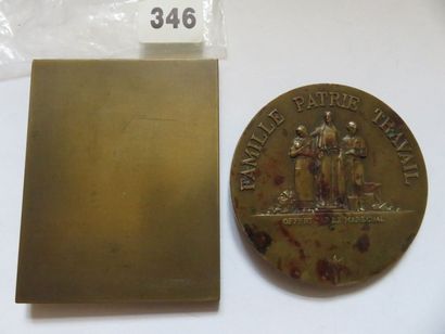 Plaquette et médaille (lot de deux) - Maréchal...