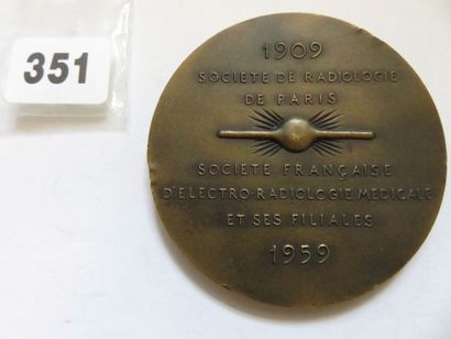 Médaille - 50 ans d'électro-radiologie médicale...