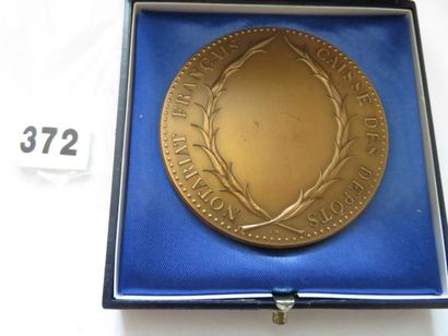 Médaille du Notariat français et de la Caisse...