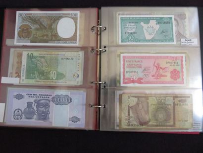 Classeur de 87 billets d'Afrique (dont 370...
