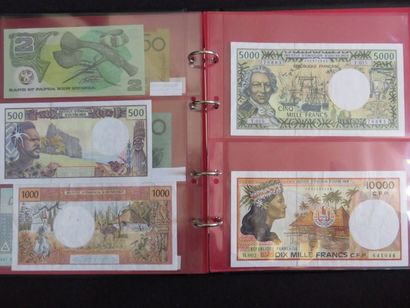 Classeur de 11 billets de l'Océanie (dont...