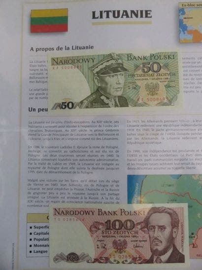 Classeur de 28 billets étrangers NEUF (à...