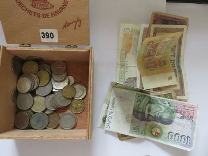 Lot de 8 billets et d'une cinquantaine de...