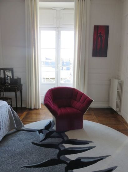 ROSET Fauteuil 2012 en cuir et velours