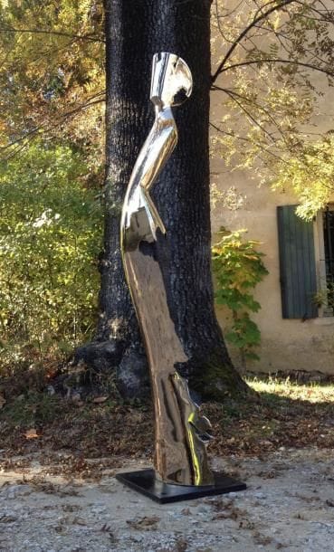 Yan Eric EICHENBERGER
«Aneta» 2016.
Bronze...