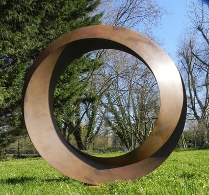 STEPHANE DUCATTEAU
«Rotoïde» 2017.
Acier...