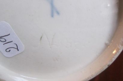 Allemagne Meissen
Bol rond à décor kakiemon...