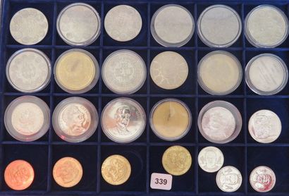 Médailles - Lot de 25 médailles diverses,...