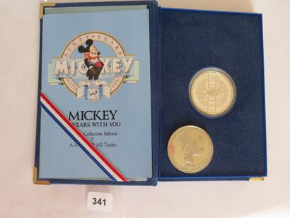 Médailles - 2 médailles Walt Disney, Mickey...