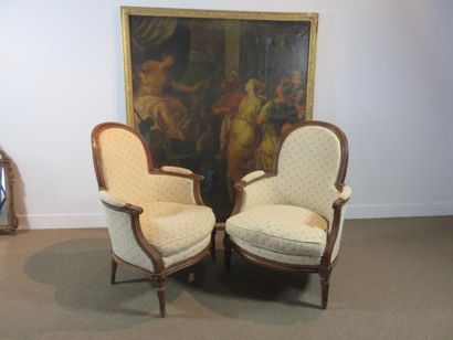 Deux bergères en hêtre mouluré et sculpté,...