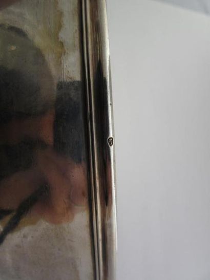 Plat ou intérieur en argent. Modèle circulaire...