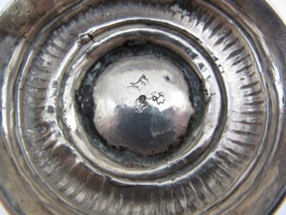 Timbale en argent. Modèle uni mouluré de...