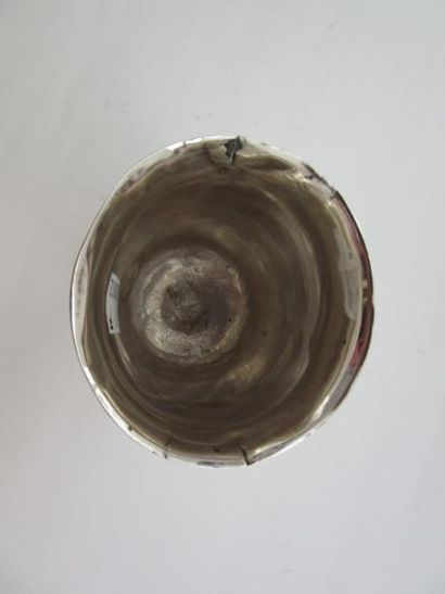 Timbale en argent. Modèle uni mouluré de...
