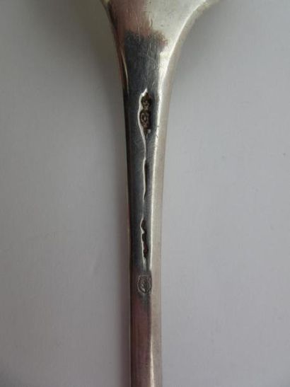 Cuiller à ragoût en argent. Modèle uniplat...
