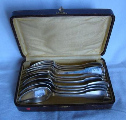 Ensemble formant six couverts de table en...