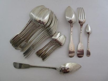 Série de dix couverts de table, dix petites...