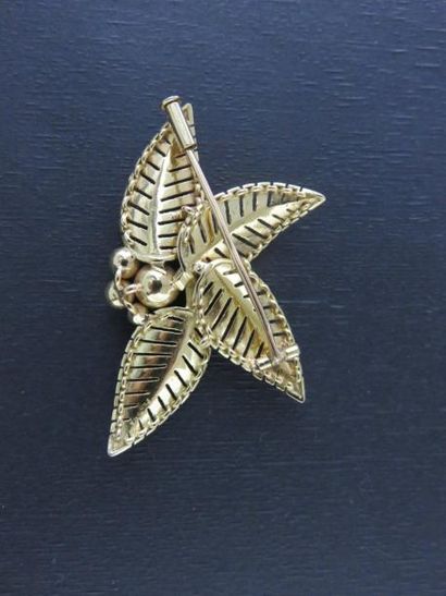 Broche or jaune 750 millièmes représentant...