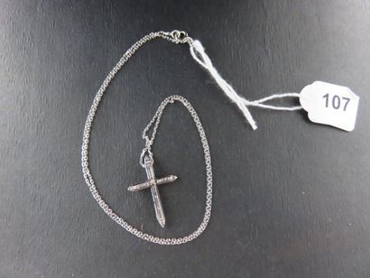 Croix et chaine maille forcat or gris 750...