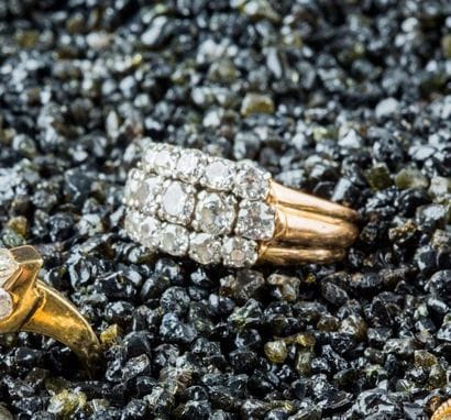 Bague or jaune 750 millièmes et platine??...
