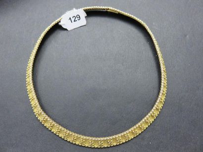 Collier ras de cou semi rigide or jaune 750...