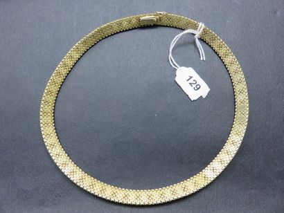 Collier ras de cou semi rigide or jaune 750...