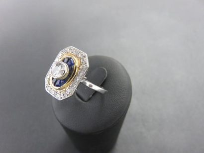 Bague or jaune et gris 750 millièmes ornée...