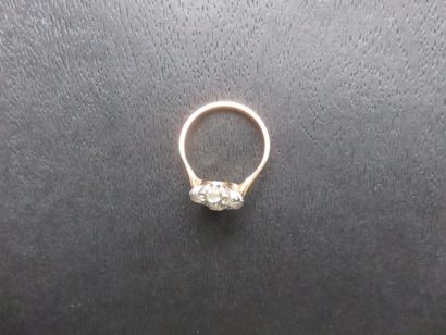 Bague or rose 750 millièmes et platine, forme...